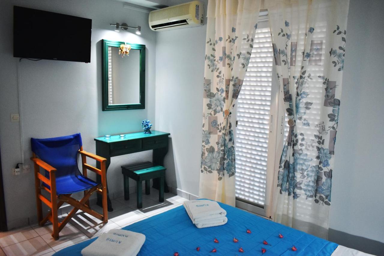 Kuris Studios & Apartments Vasilikí エクステリア 写真